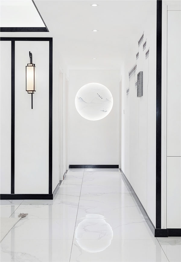 玄關(guān)處的留白，水墨畫(huà)的工筆疏勒，清雅秀麗